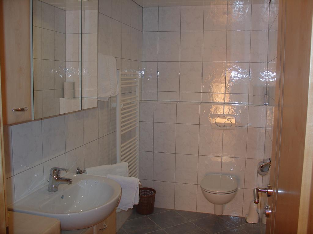 Haus Alpengruss Apartment Neustift im Stubaital Room photo